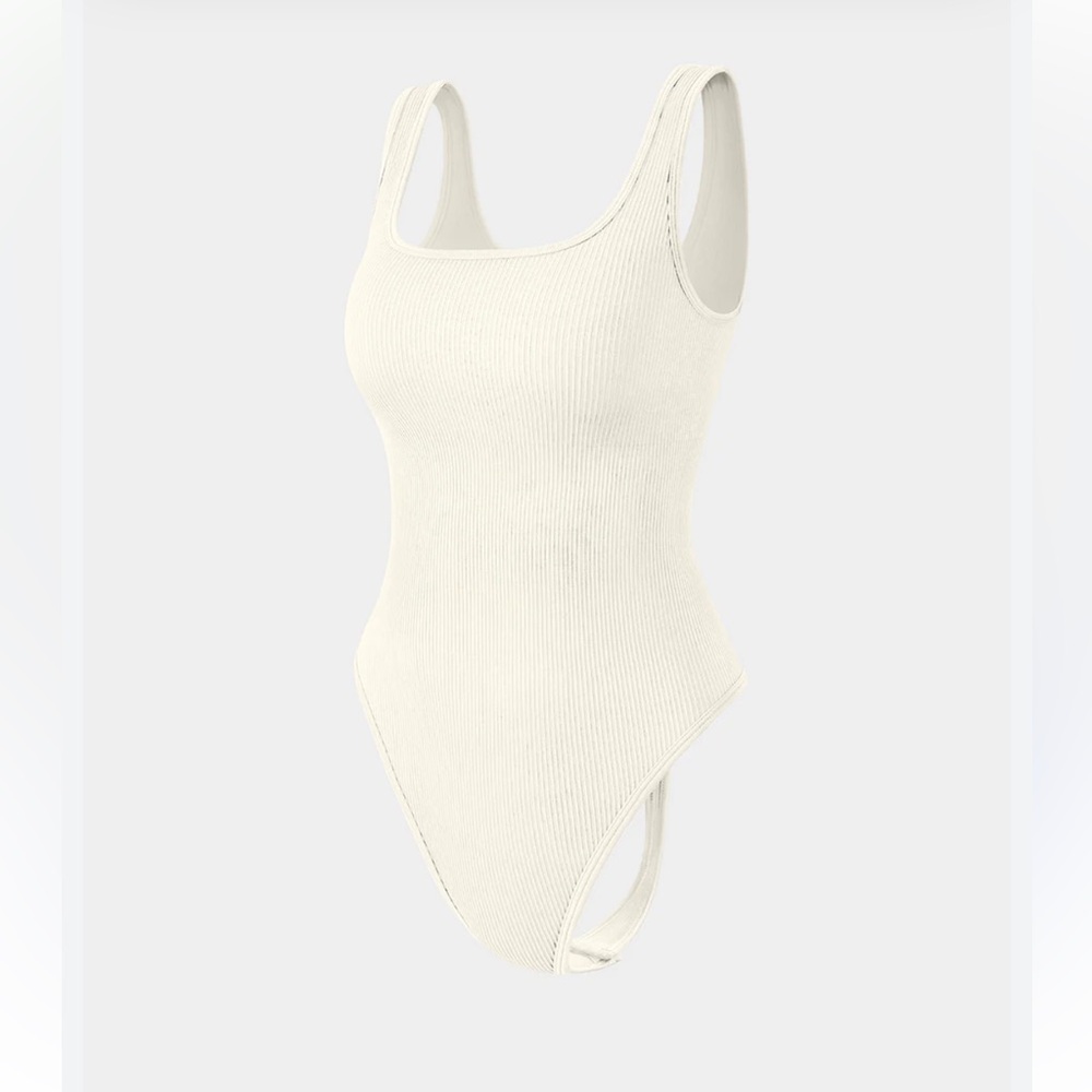 Cream Ribbed One-Piece - Size Large Joggers